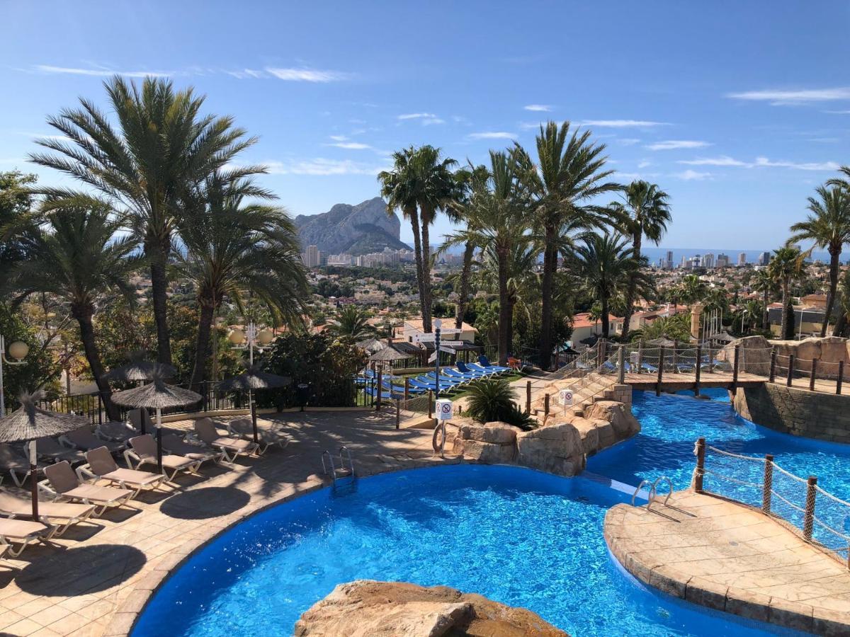 Pool Paradise 卡尔佩 外观 照片